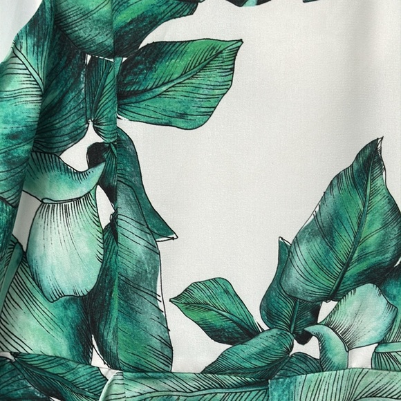 Cameo Collective Palm Leaf Romper XS – Tropical Green Print NWT - Picture 6 of 10
